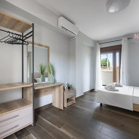 Lägenhet Ultima Summer Residence, Nilie Hospitality Mgmt